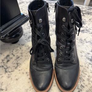 Naturalizer Black Leather Lace-Up Boots